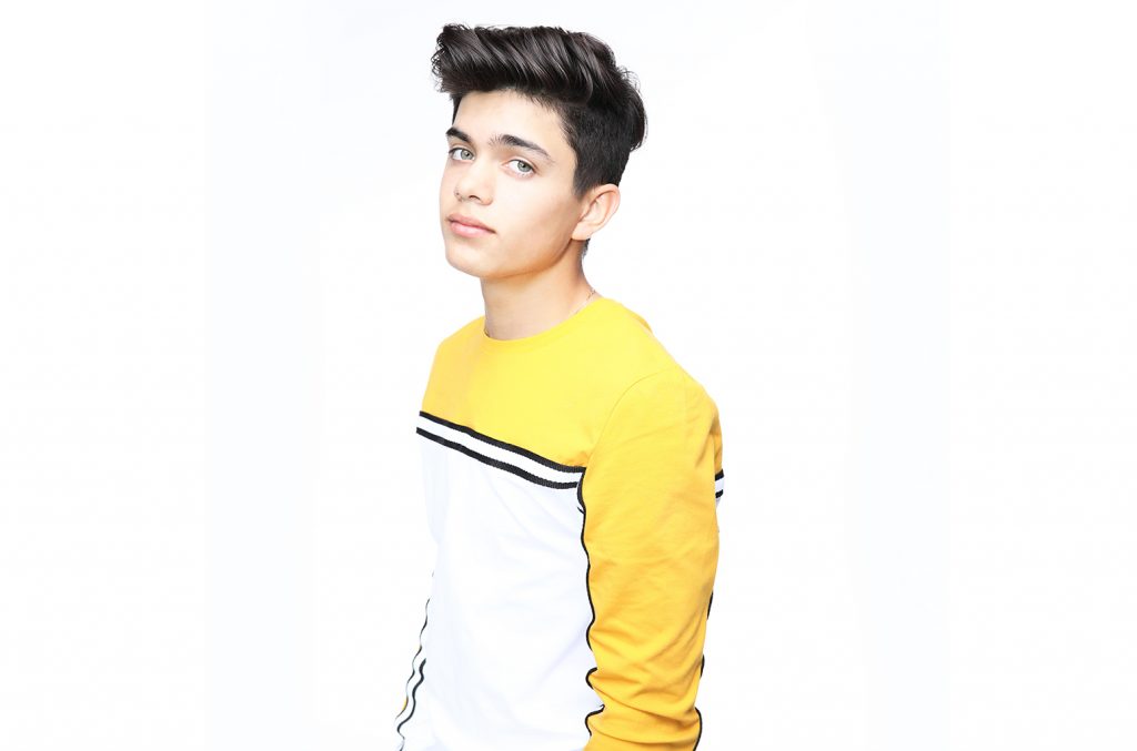 Jay Ulloa Biography, Height & Life Story Super Stars Bio