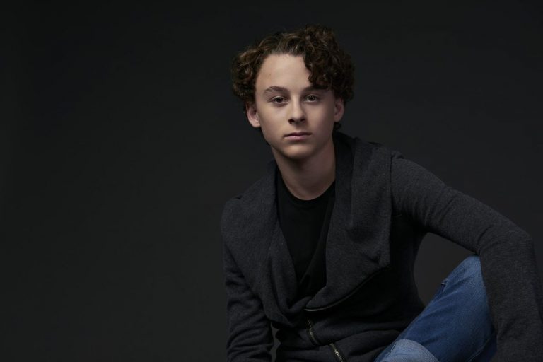 Wyatt Oleff - Biography, Height & Life Story | Super Stars Bio