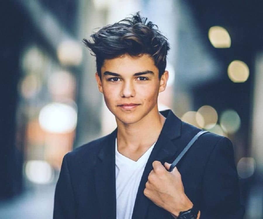 Harvey Petito Bio, Height, Weight, Age, Girlfriend and Facts - Super ...