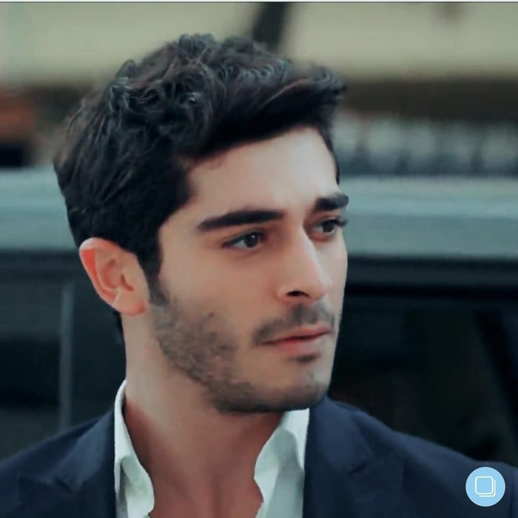Burak Deniz Bio, Height, Net worth, Age, Family ...