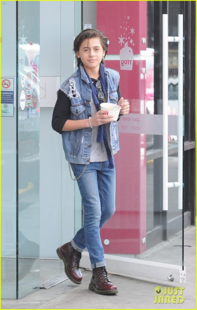 Isaak Presley - Biography, Height & Life Story | Super Stars Bio