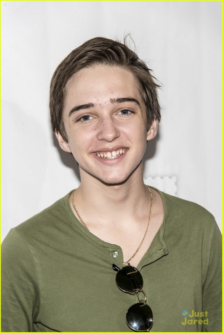 Mace Coronel Biography, Height & Life Story Super Stars Bio