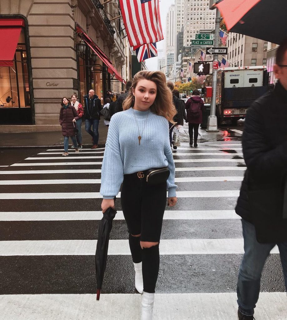 Sophia Lucia - Biography, Height & Life Story | Super Stars Bio
