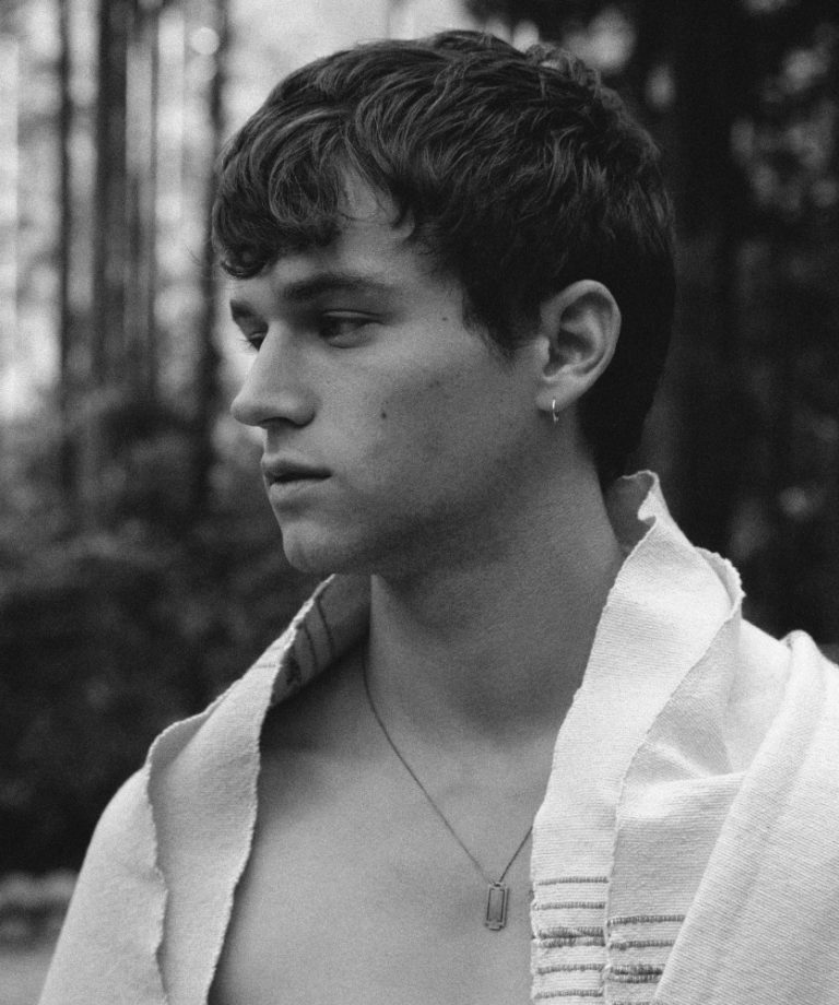 Brandon Flynn Biography, Height & Life Story Super Stars Bio