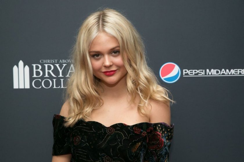Emily Alyn Lind - Biography, Height & Life Story | Super Stars Bio