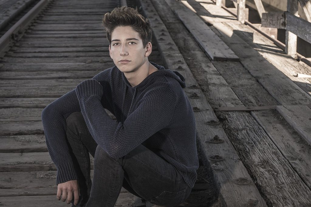Milo Manheim Biography, Height & Life Story Super Stars Bio