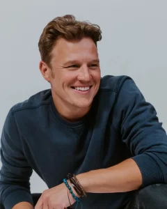 Christopher Egan - Biography, Height & Life Story | Super Stars Bio