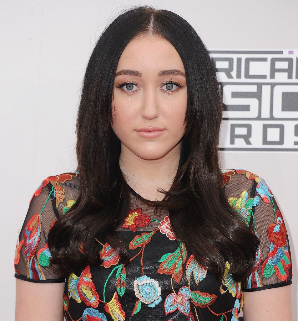Noah Cyrus - Biography, Height & Life Story | Super Stars Bio