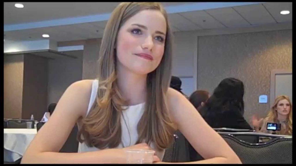 Willa Fitzgerald Bio, Height, Age, Weight, Boyfriend and Facts - Super