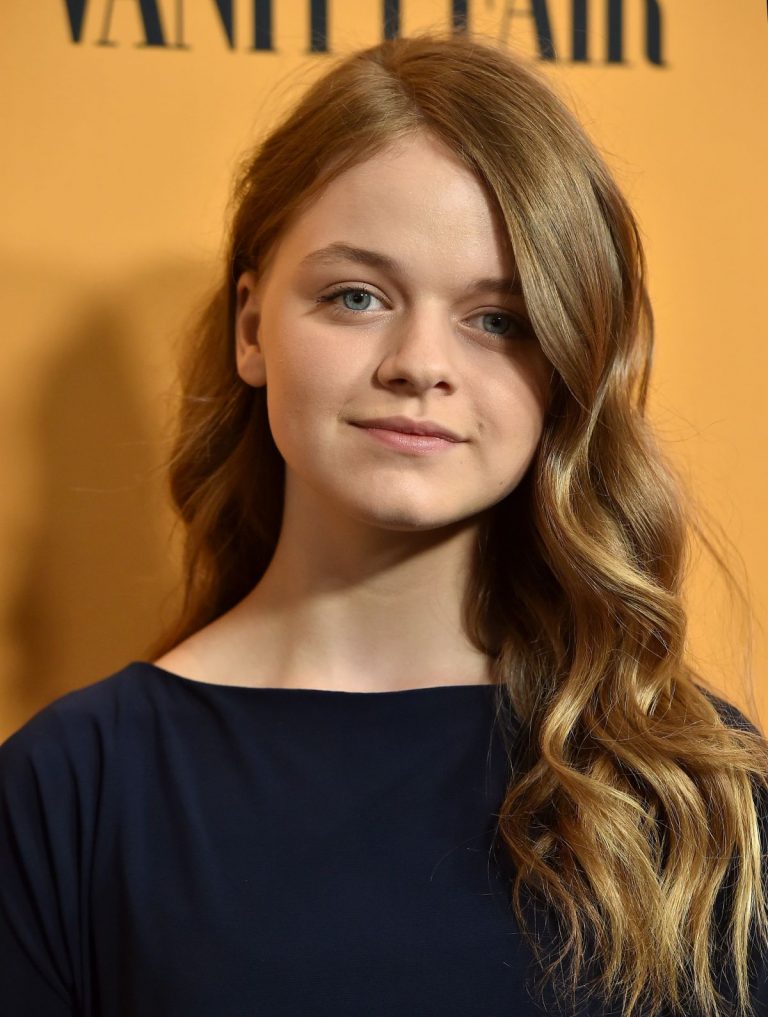 Kylie Rogers - Biography, Height & Life Story | Super Stars Bio