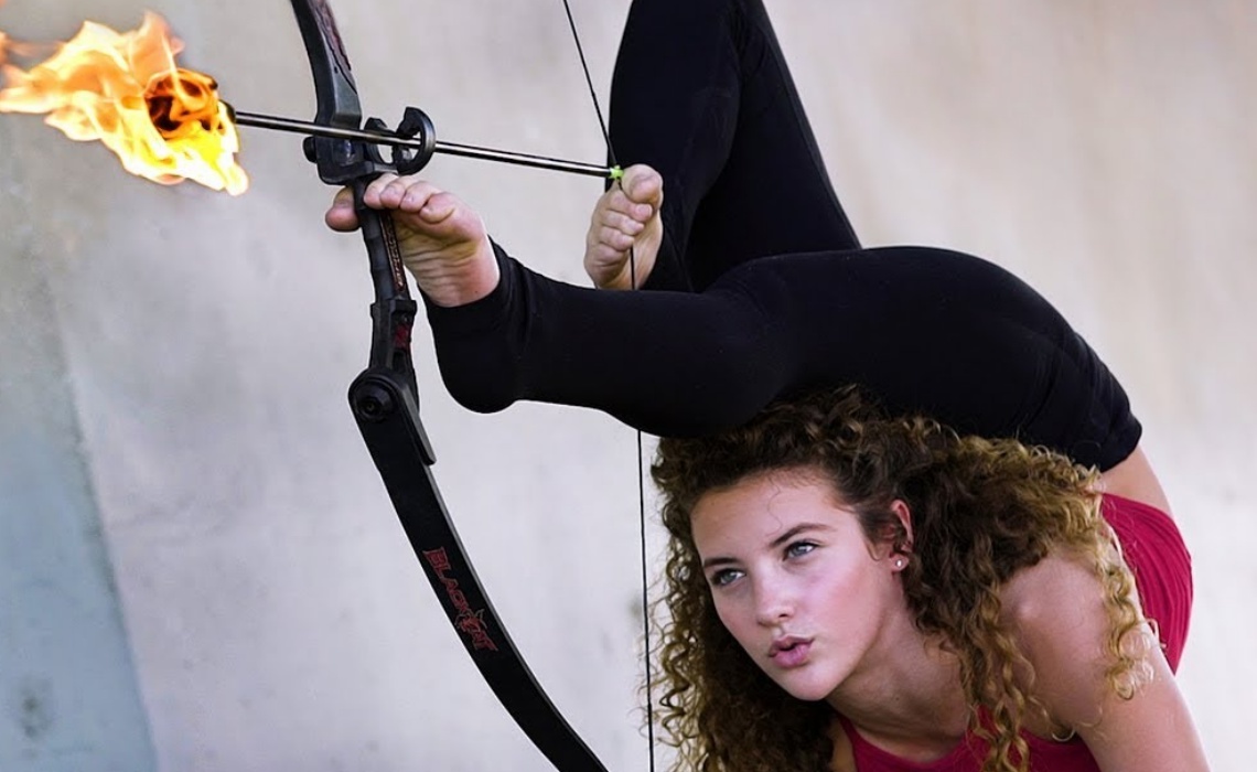 Sofie Dossi Height, Weight, Age, Net Worth, Dating, Bio, Facts