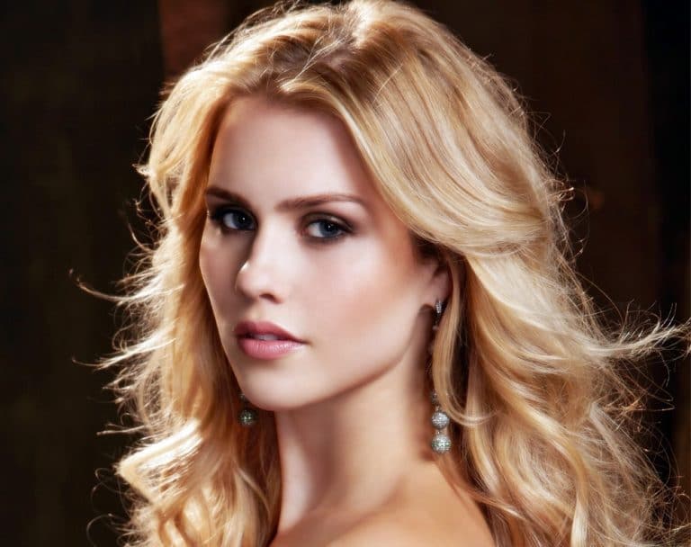 Claire Holt - Biography, Height & Life Story | Super Stars Bio