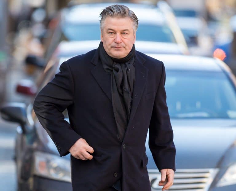Alec Baldwin Biography, Height & Life Story Super Stars Bio