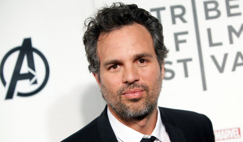 How tall is Mark Ruffalo - Super Stars Bio