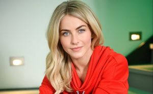Julianne Hough - Biography, Height & Life Story | Super Stars Bio