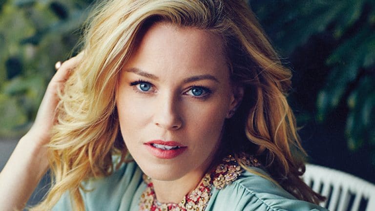 Elizabeth Banks - Biography, Height & Life Story | Super Stars Bio