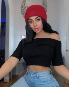 Devenity Perkins - Biography, Height & Life Story | Super Stars Bio