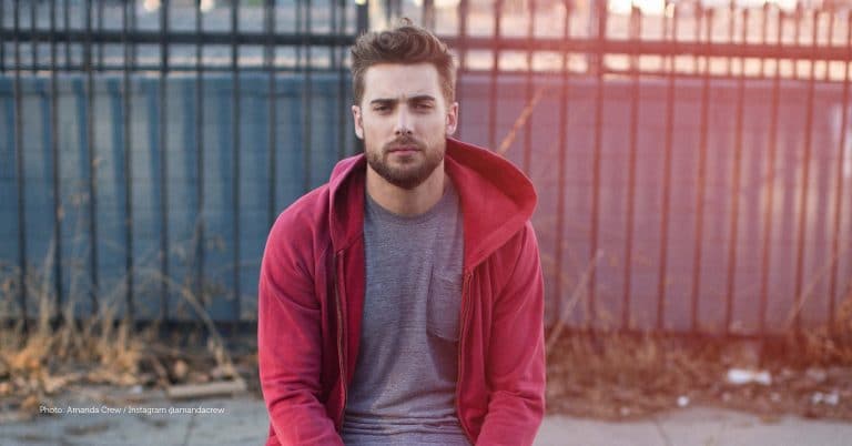 Dustin Milligan - Biography, Height & Life Story | Super Stars Bio