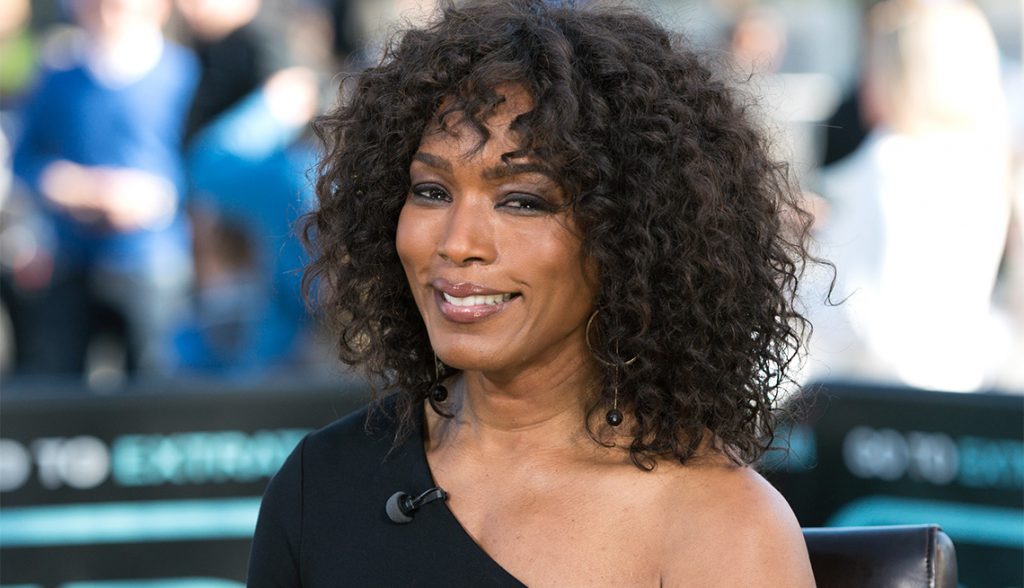 Angela Bassett Biography, Height & Life Story Super Stars Bio