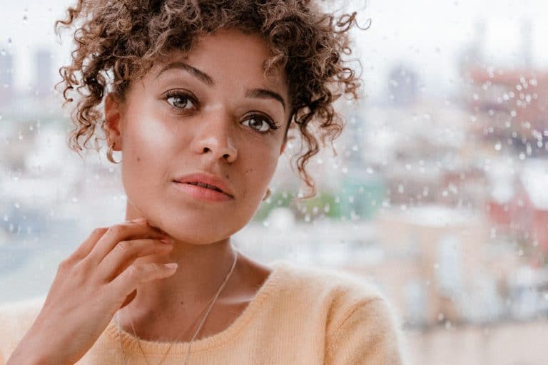 Antonia Thomas - Biography, Height & Life Story | Super Stars Bio