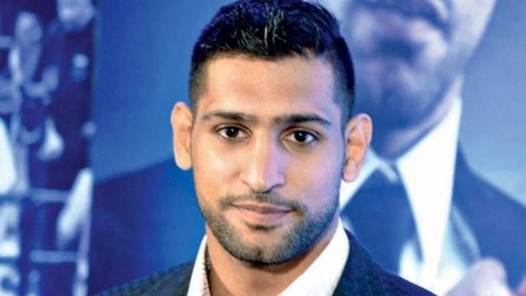 Boxer Amir Khan’s dispute with parents continues, mother left in ‘floods of tears’
