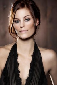 Cassidy Freeman - Biography, Height & Life Story | Super Stars Bio