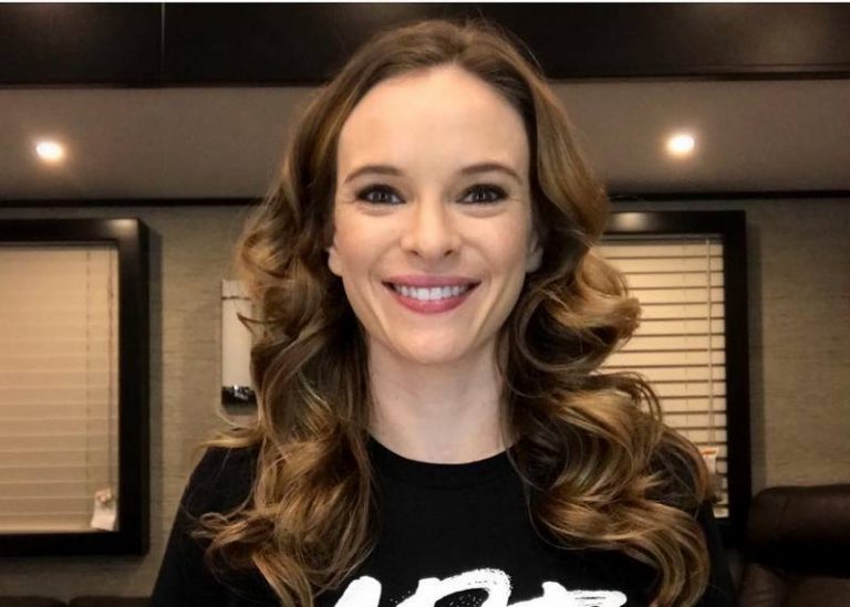 Danielle Panabaker - Biography, Height & Life Story | Super Stars Bio