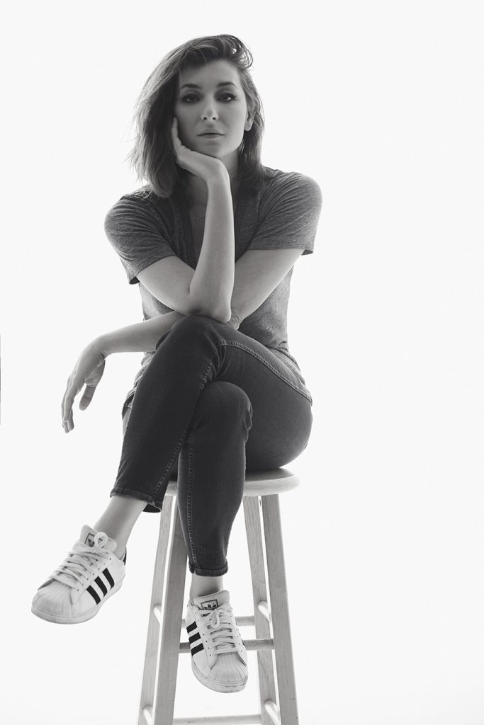 Isidora Goreshter - Biography, Height & Life Story | Super Stars Bio