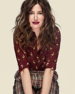 Kathryn Hahn - Biography, Height & Life Story | Super Stars Bio