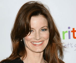 Laura Leighton - Biography, Height & Life Story | Super Stars Bio