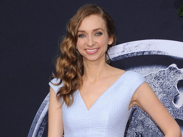 Lauren Lapkus - Biography, Height & Life Story | Super Stars Bio