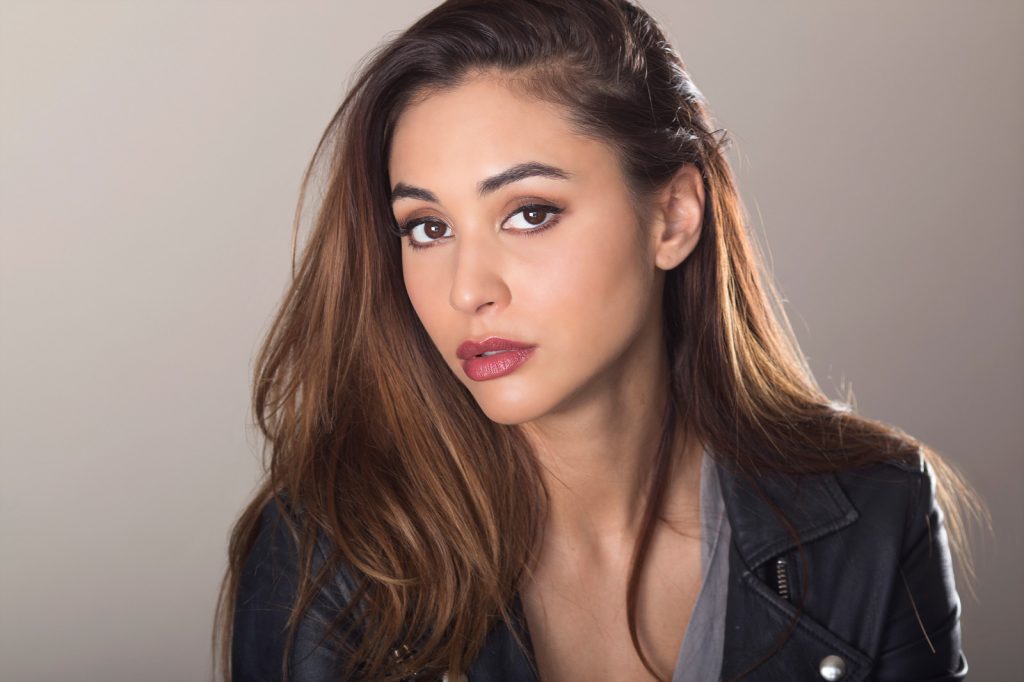 Lindsey Morgan - Biography, Height & Life Story | Super Stars Bio