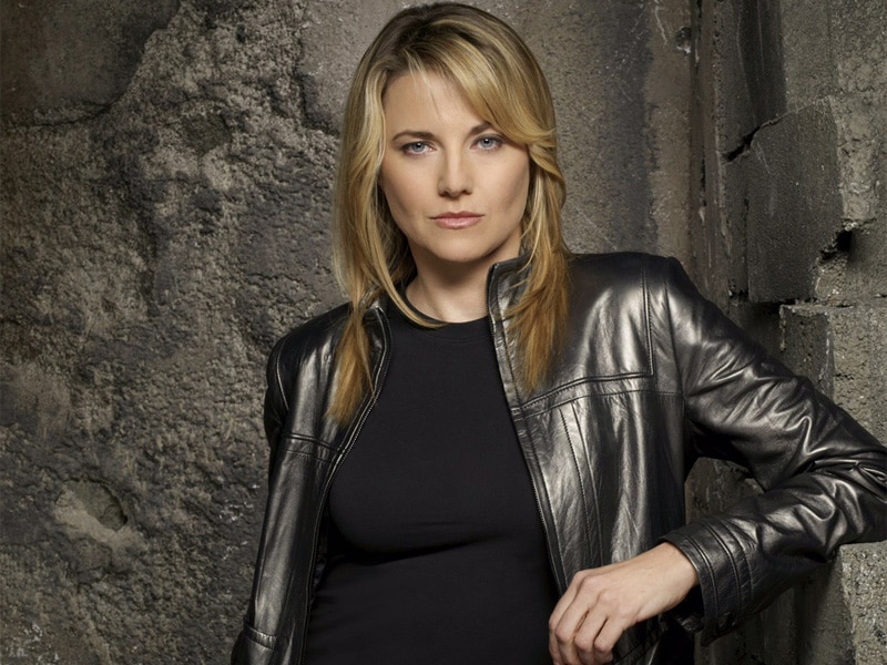 Lucy Lawless's Photos Gallery.