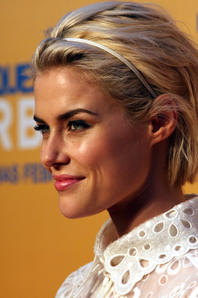 Rachael Taylor - Biography, Height & Life Story | Super Stars Bio