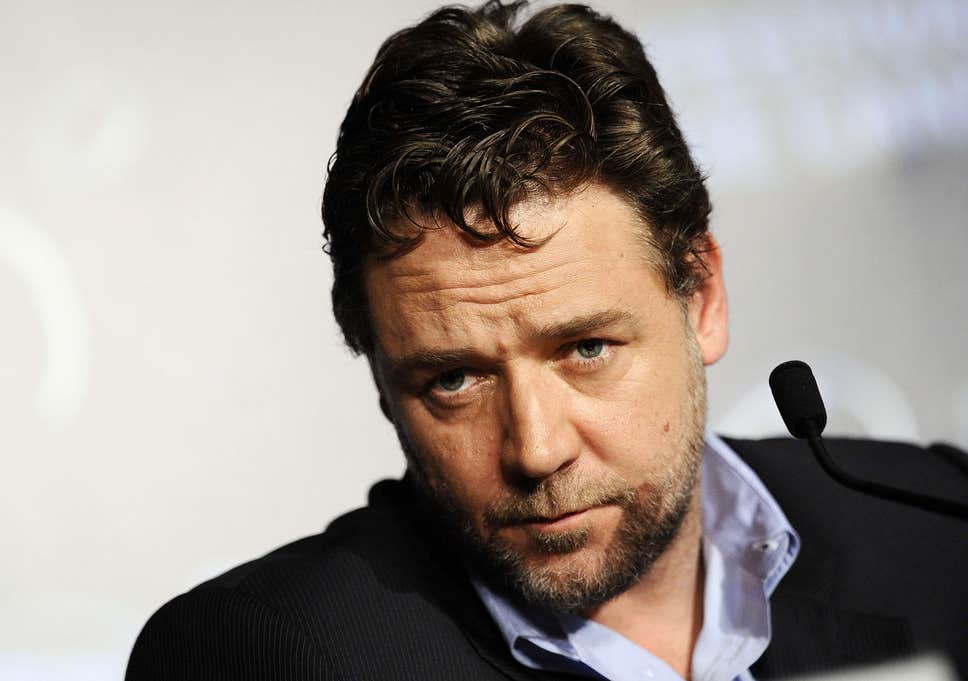 Russell Crowe's Photos Gallery.