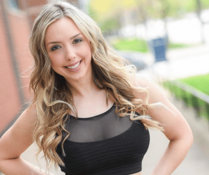 Laura Dennis - Biography, Height & Life Story | Super Stars Bio