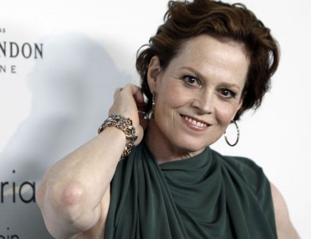 Sigourney Weaver - Biography, Height & Life Story | Super Stars Bio