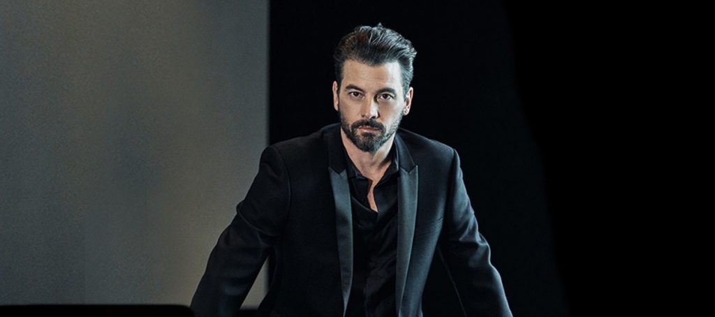 Skeet Ulrich - Biography, Height & Life Story | Super Stars Bio