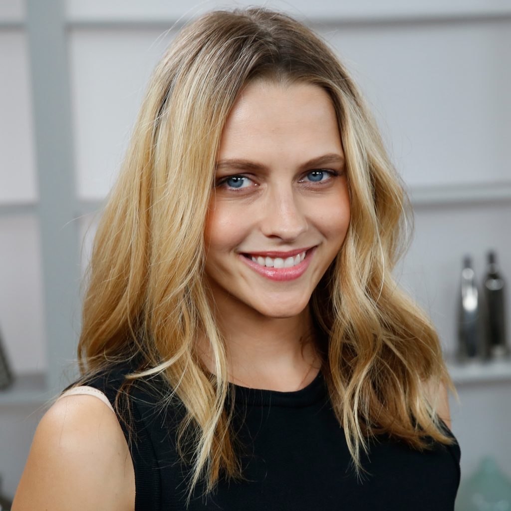 Teresa Palmer - Biography, Height & Life Story | Super Stars Bio