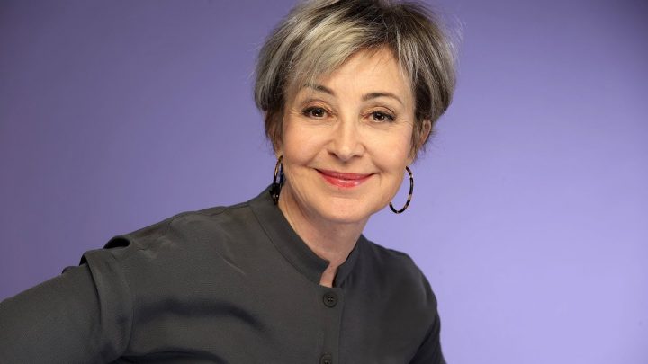 Annie Potts - Biography, Height & Life Story | Super Stars Bio