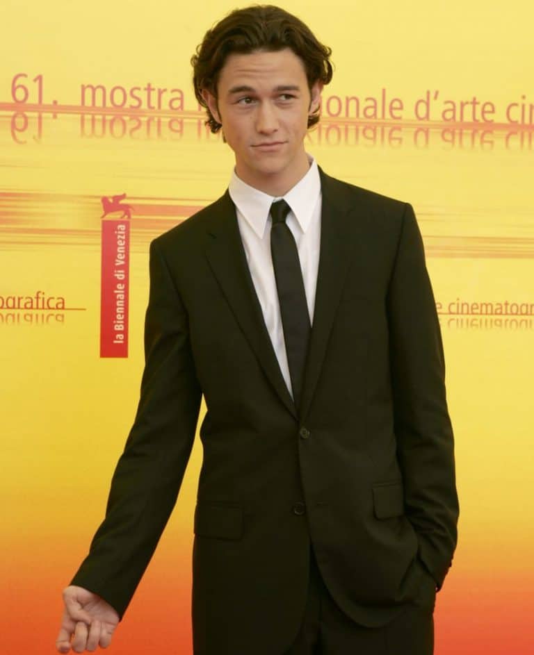 Joseph Gordon-Levitt - Biography, Height & Life Story | Super Stars Bio