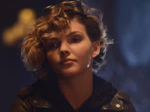 Lili Simmons - Biography, Height & Life Story | Super Stars Bio