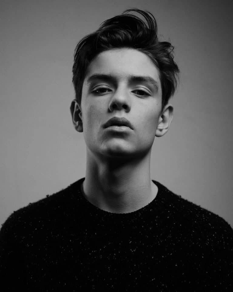 Louis Partridge - Biography, Height & Life Story | Super Stars Bio