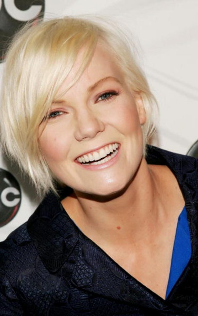 Laura Harris - Biography, Height & Life Story | Super Stars Bio