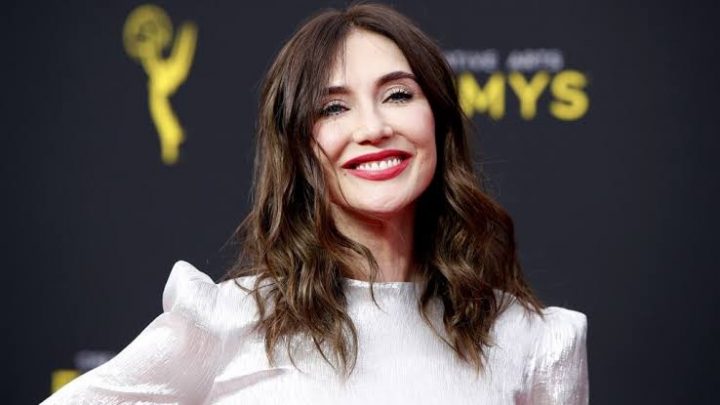 Carice van Houten - Biography, Height & Life Story | Super Stars Bio