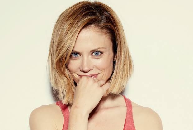 Claire Coffee - Wikipedia