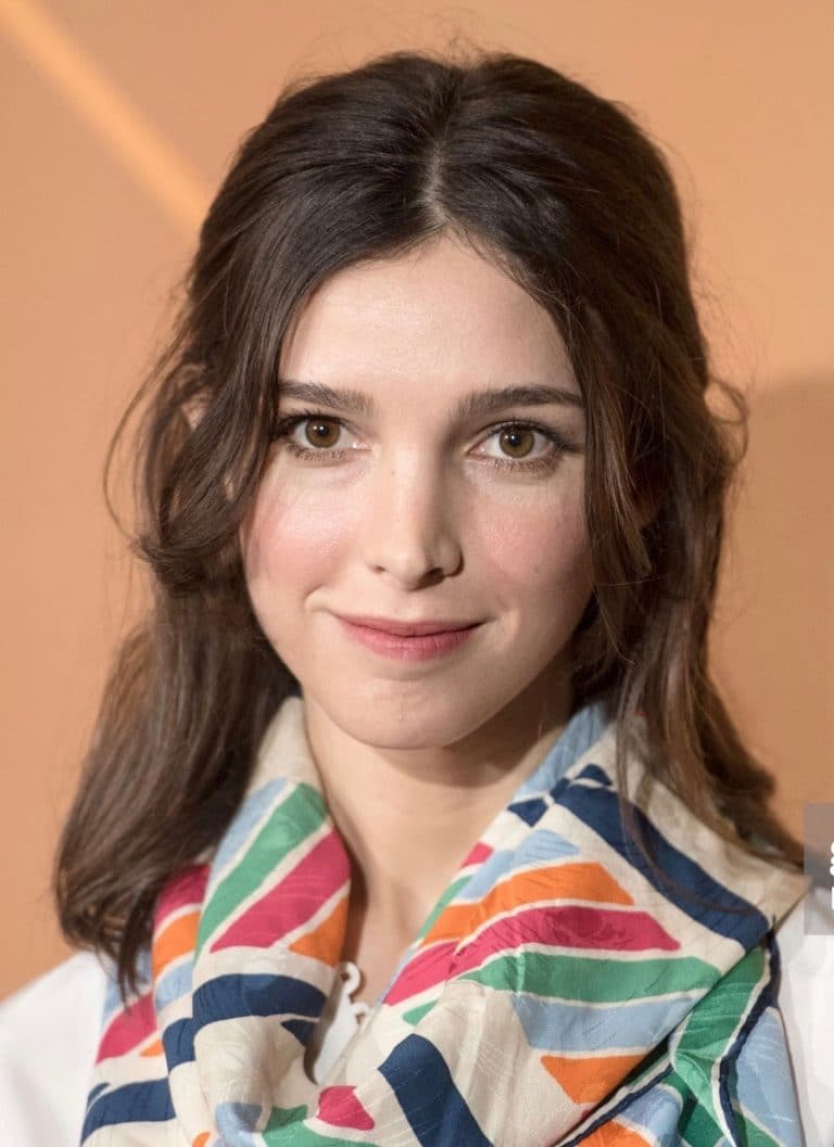 Denyse Tontz Biography, Height & Life Story Super Stars Bio