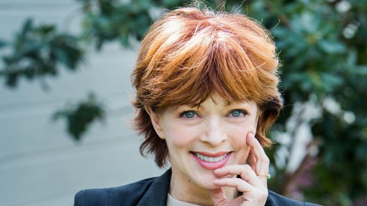 Frances Fisher - Biography, Height & Life Story | Super Stars Bio