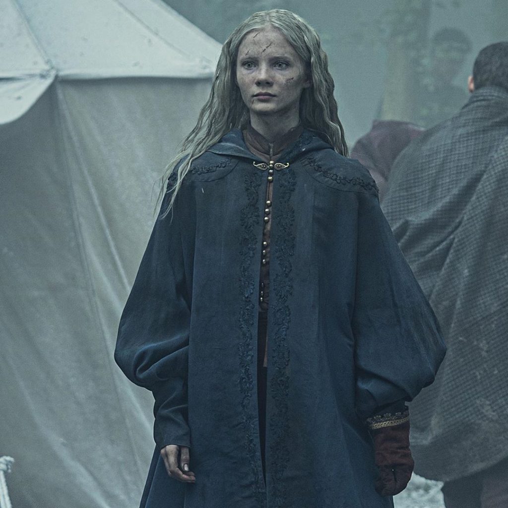 Freya Allan - Biography, Height & Life Story | Super Stars Bio