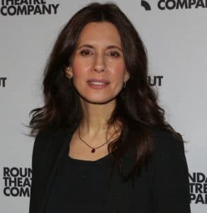 Jessica Hecht - Biography, Height & Life Story | Super Stars Bio